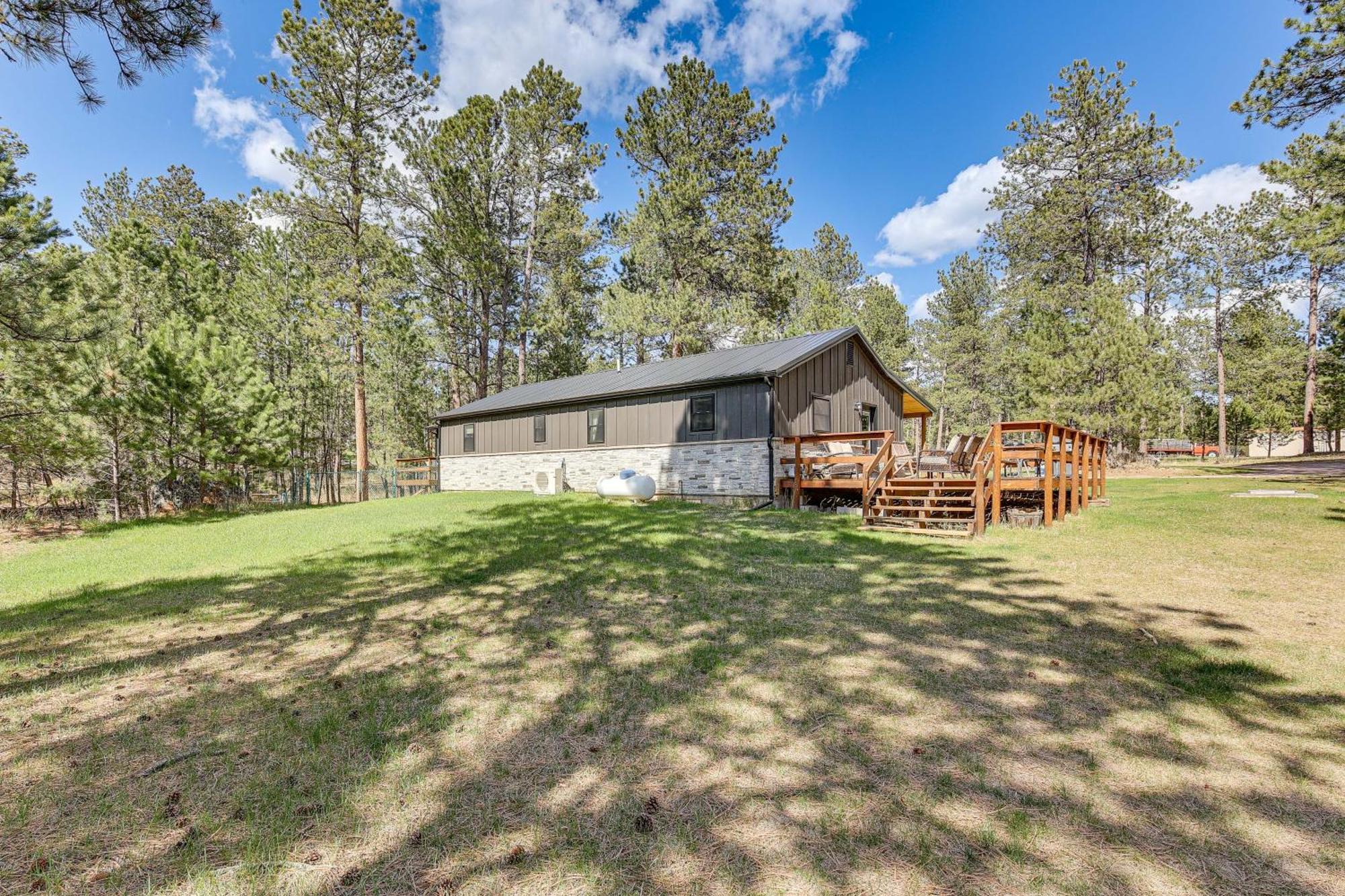 Private Black Hills Home With Corral Horses Welcome Custer Luaran gambar